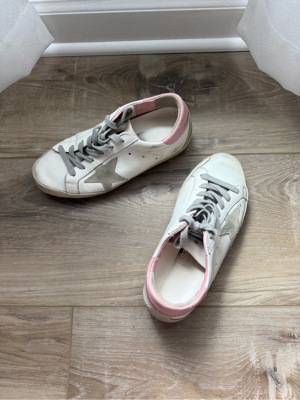 Golden Goose White Leather Sneakers with Pink Heel and Gray Star
